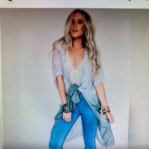 Three Birds Nest Green Ombre Kimono - One Size